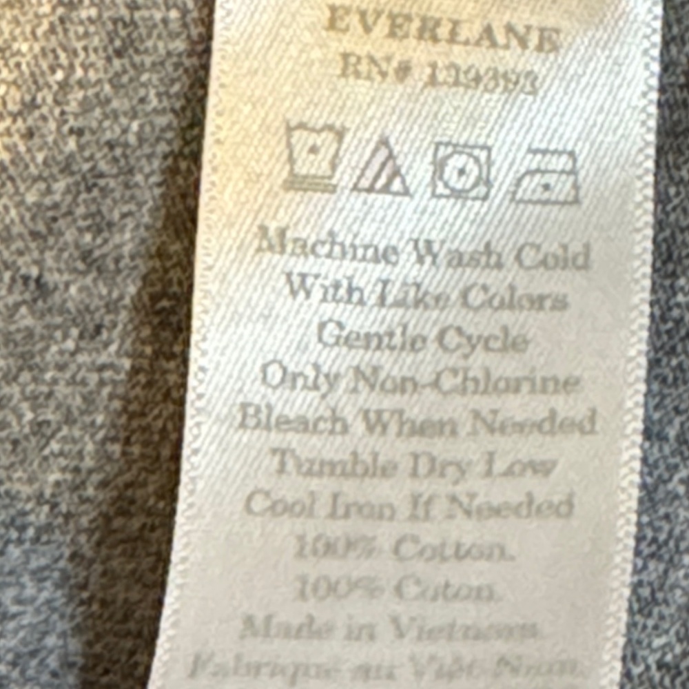 Everlane Heather Gray Men's Short Sleeve Tee - Picture 8 of 8